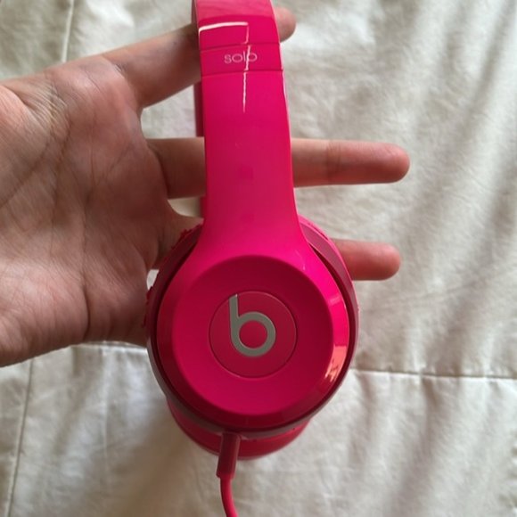 Beats by Dre Wired Headphones main image 8